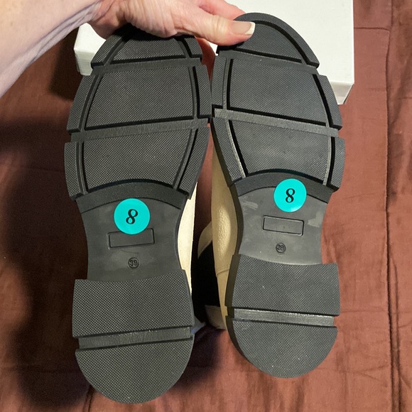 Leather Slip On Booties by Cruza Tendencia Brand. NWT! - Picture 13 of 16